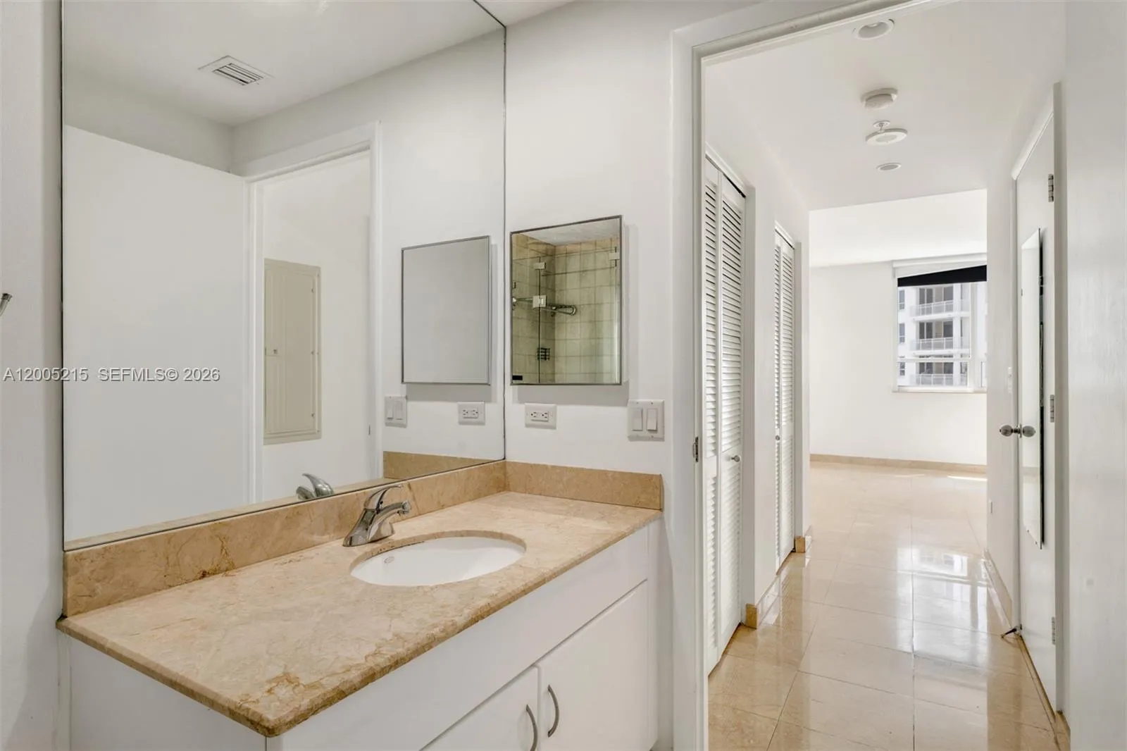 801 Brickell Key Blvd # 1503, Miami FL 33131
