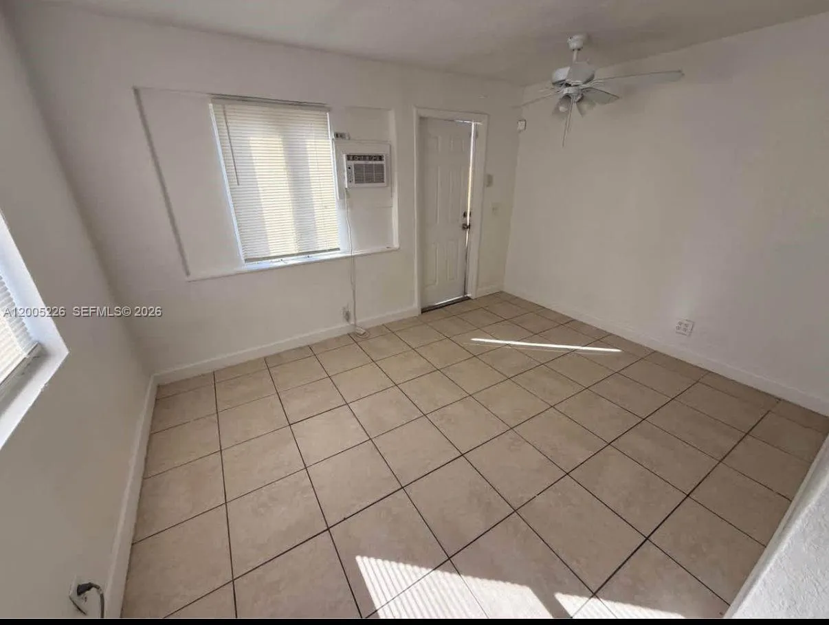 5731 Flagler St # 1, Hollywood FL 33023