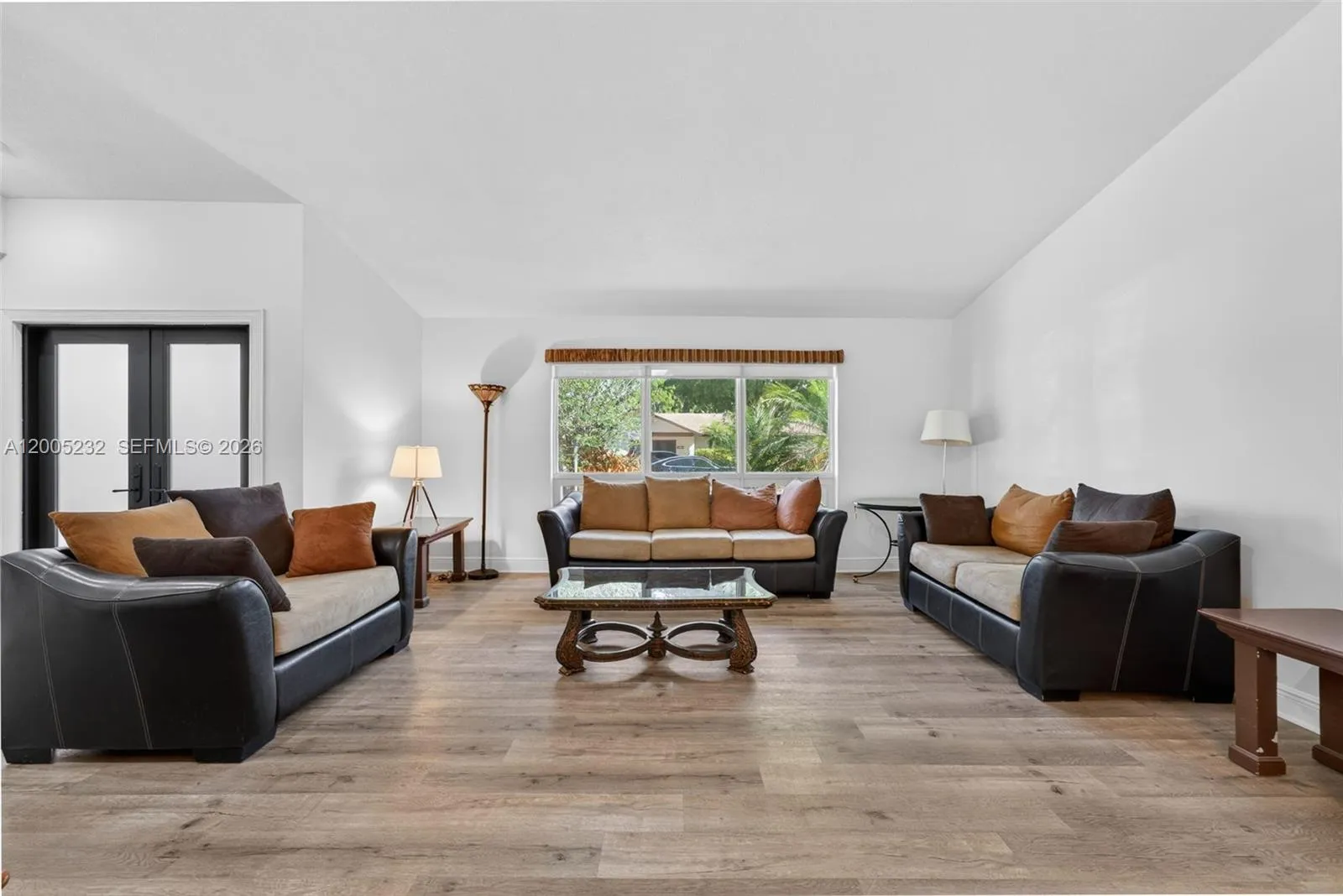 10124 SW 130th Ter, Miami FL 33176