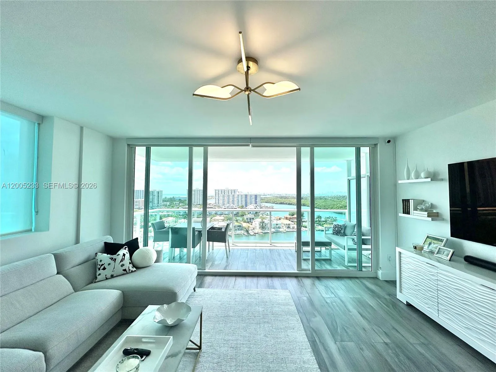 400 Sunny Isles Blvd # 1708, Sunny Isles Beach FL 33160