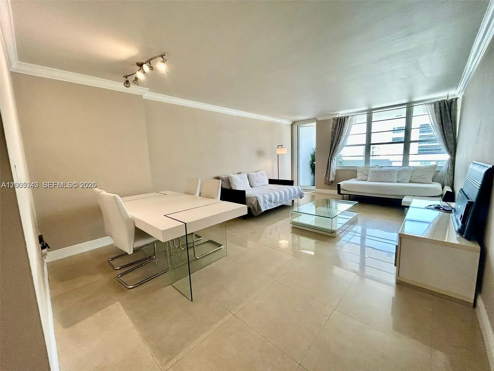 100 Lincoln Rd # 1010, Miami Beach FL 33139