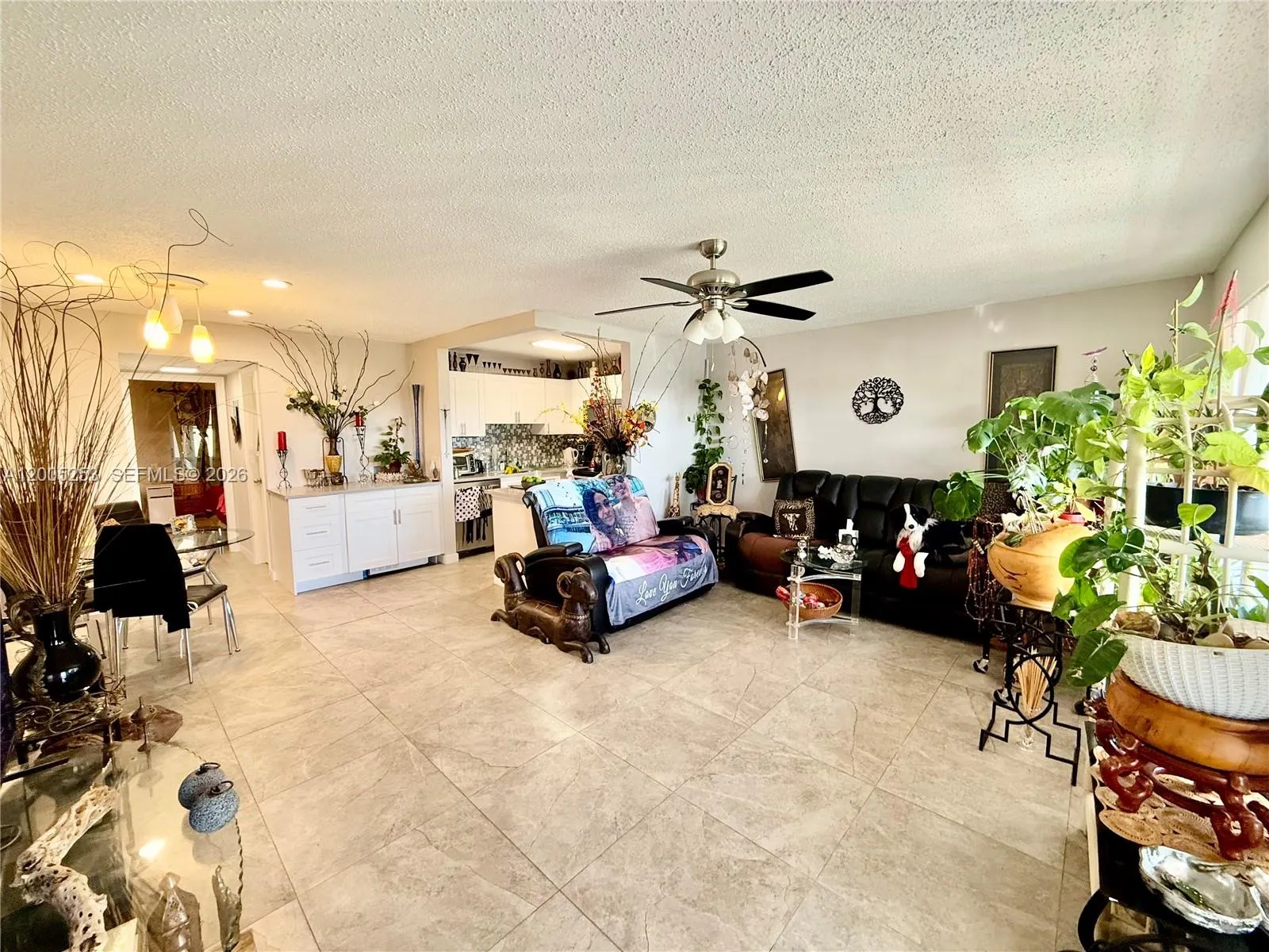 1 bedroom 1 bath for sale at 431 Chatham U # U, West Palm Beach FL 33417