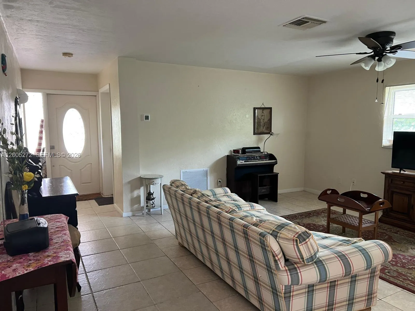 1066 Highlands Dr, Naples FL 34103