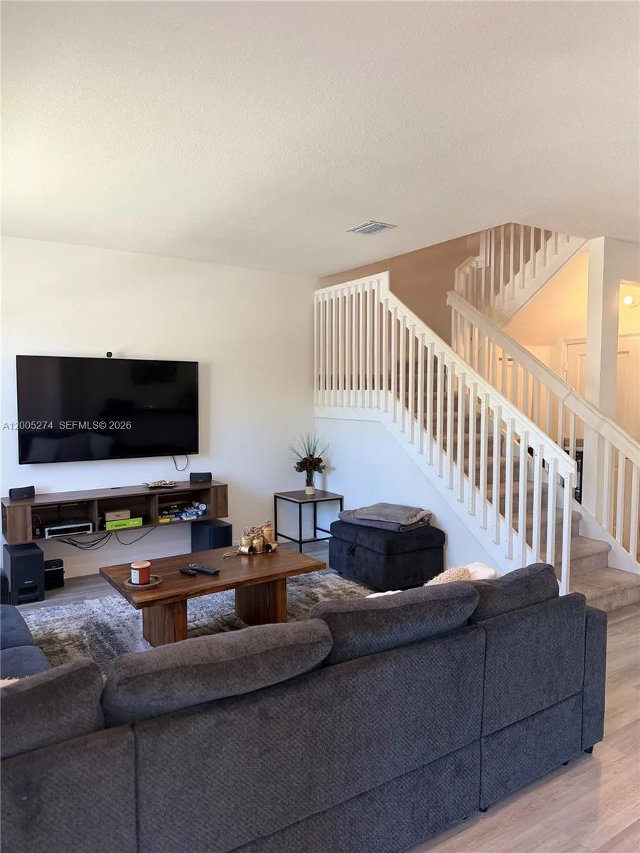 1756 SE 26th Rd, Homestead FL 33035