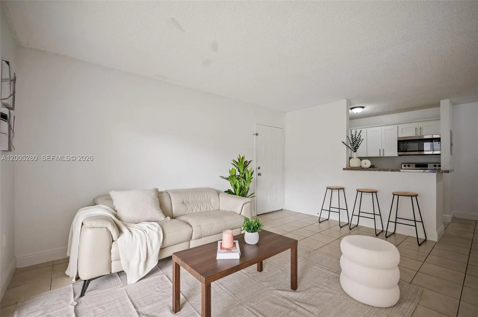 7195 NW 179th St # 106, Hialeah FL 33015