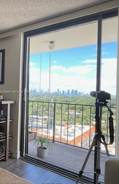 2625 Collins Ave # 1508, Miami Beach FL 33140