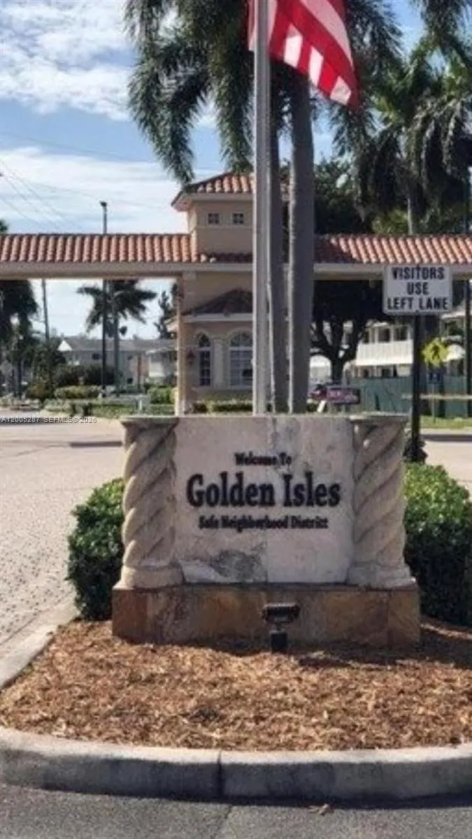 500 Layne Blvd # 14, Hallandale Beach FL 33009