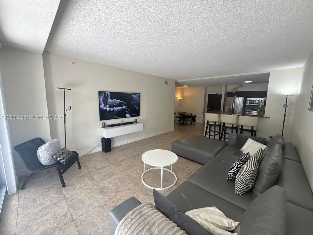 1500 Bay Rd # 116S, Miami Beach FL 33139