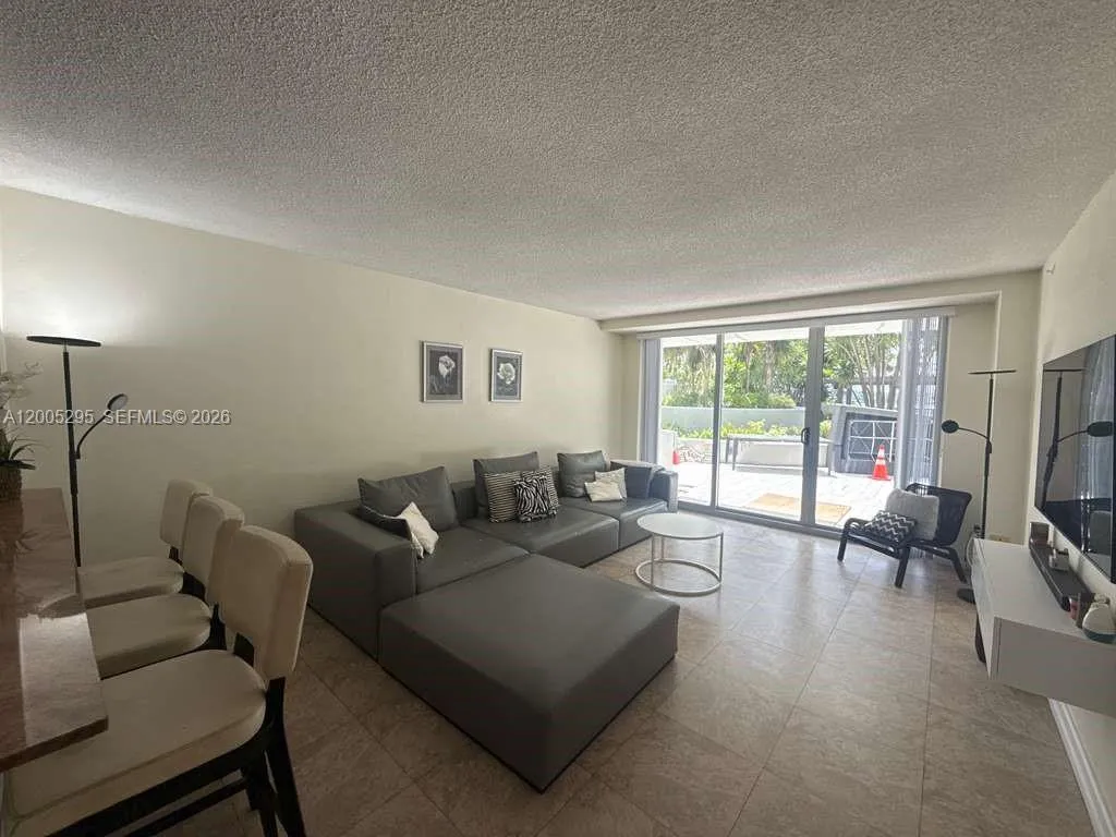 1500 Bay Rd # 116S, Miami Beach FL 33139