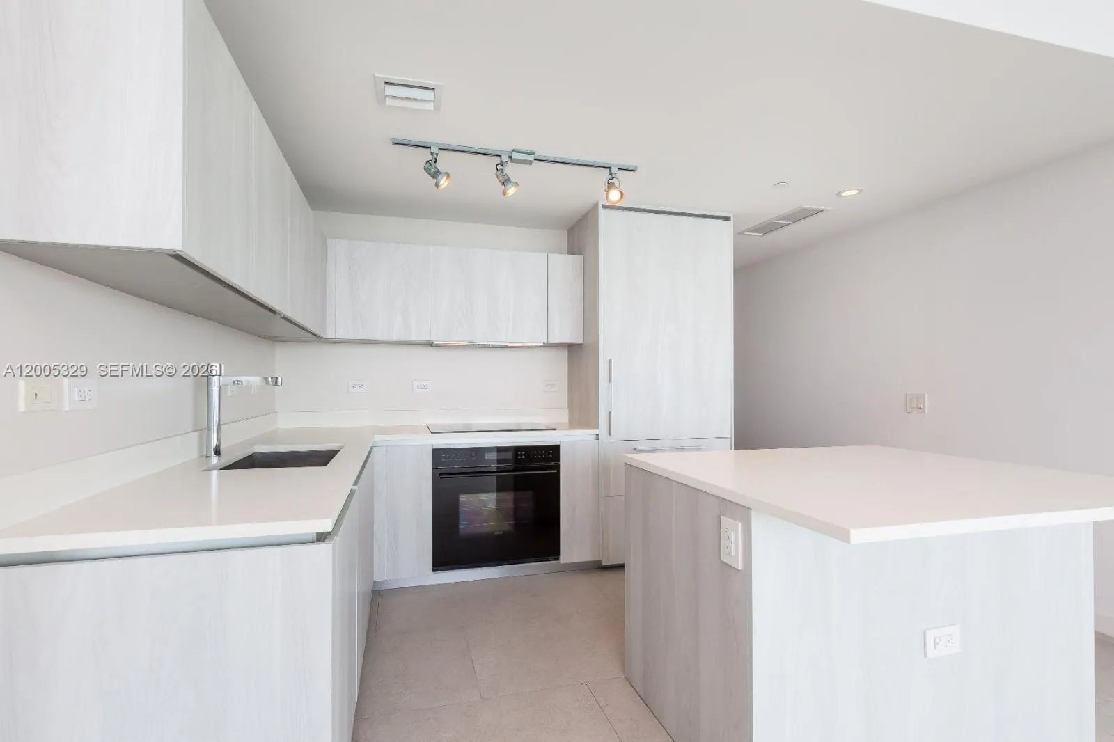 3131 NE 7th Ave # 1406, Miami FL 33137