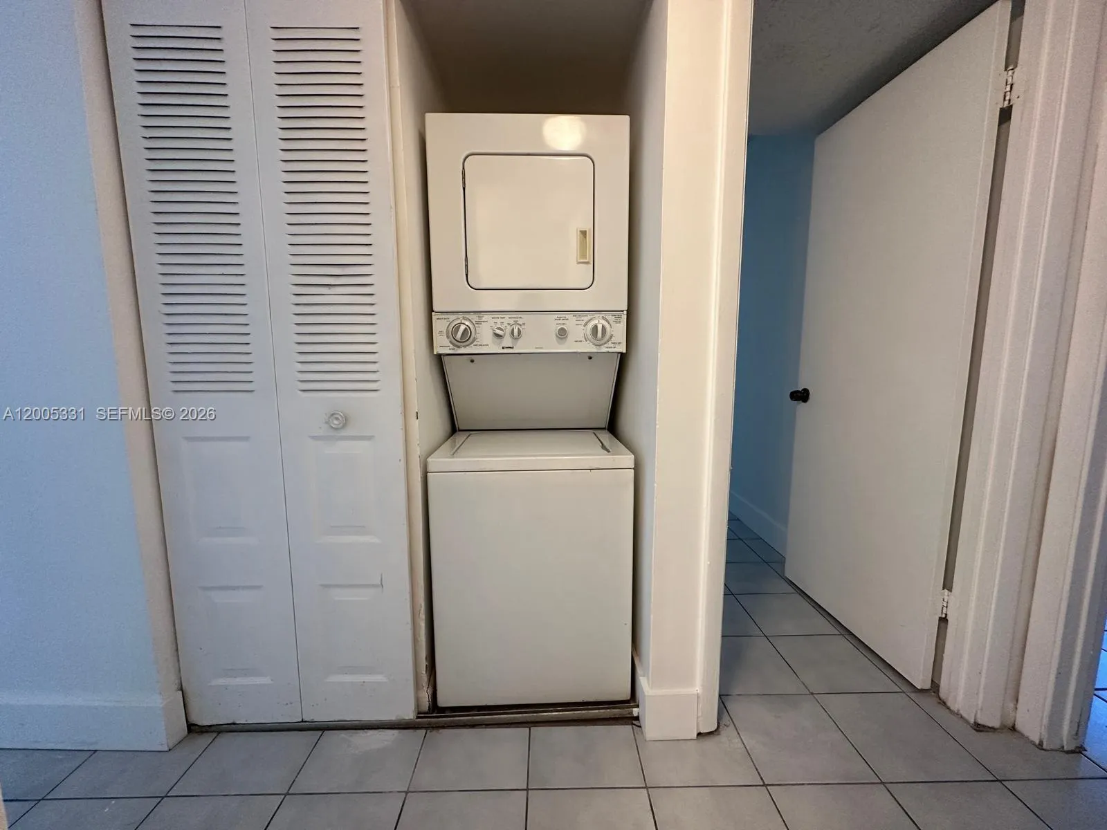 215 Lake Pointe Dr # 113, Oakland Park FL 33309