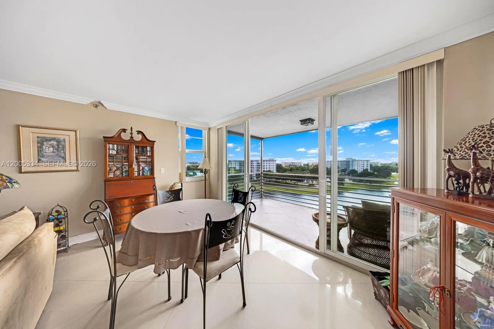 3095 N Course Dr # 811, Pompano Beach FL 33069