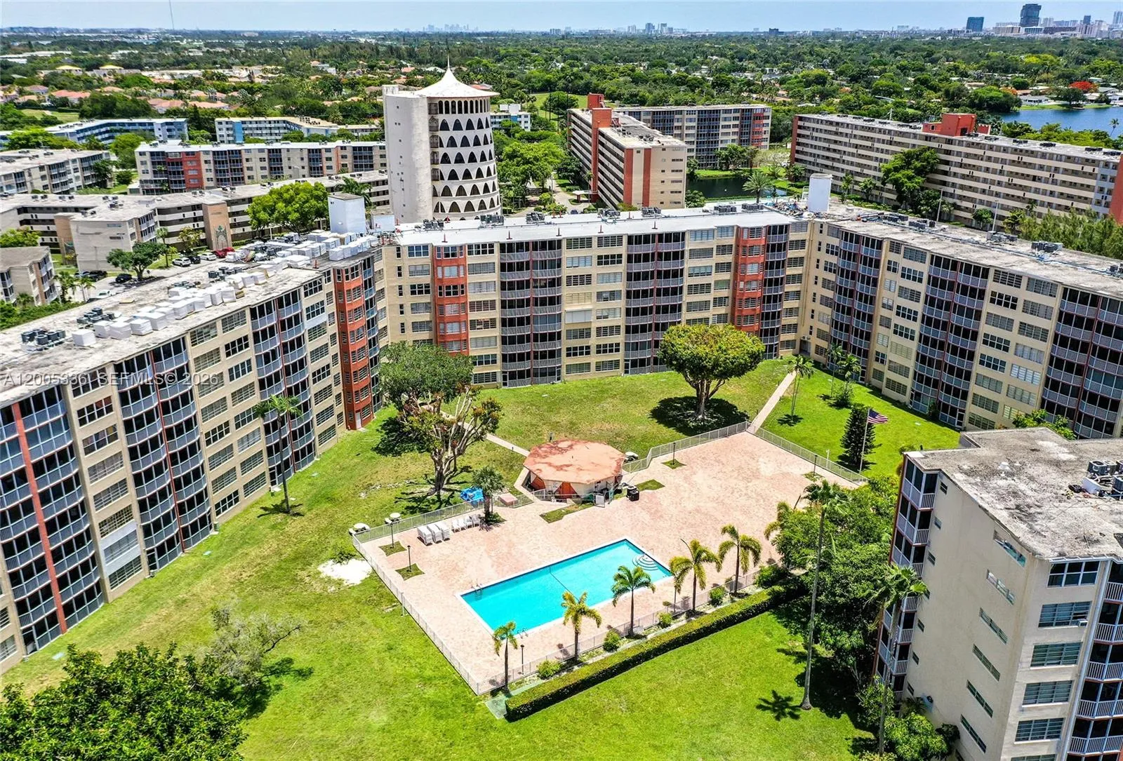 1750 NE 191st St # 1, Miami FL 33179