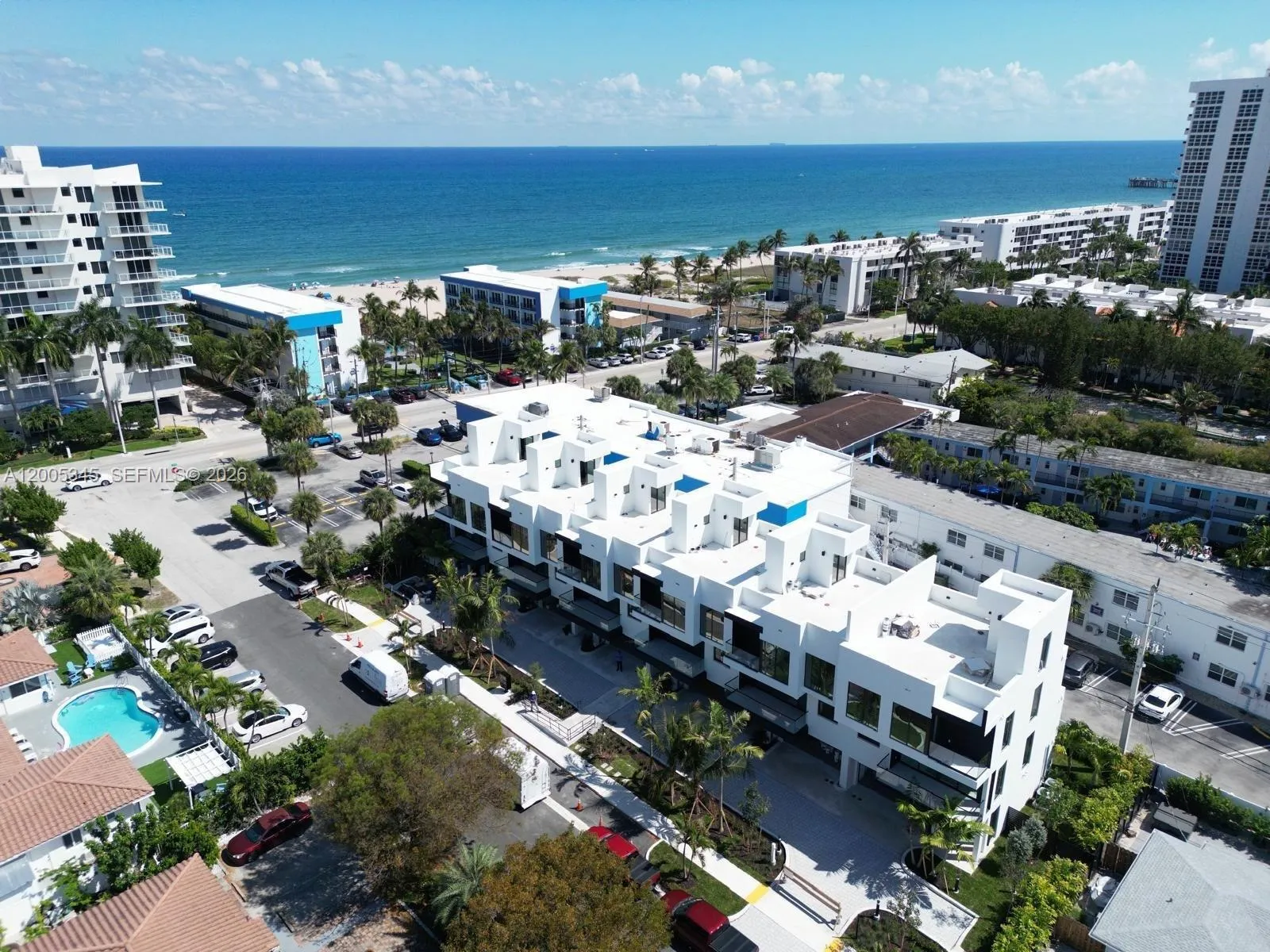 3222 NE 7th St # 1, Pompano Beach FL 33062