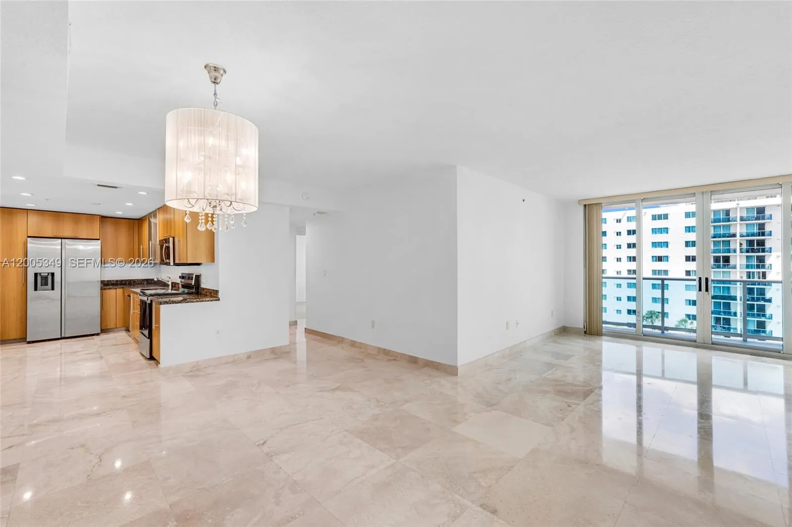 7501 E Treasure Dr # 7M, North Bay Village FL 33141