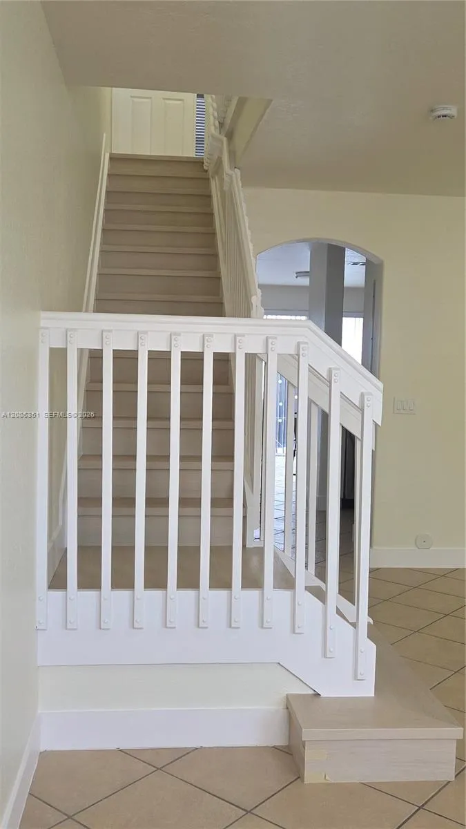 5440 NW 107th Ave # 211, Doral FL 33178