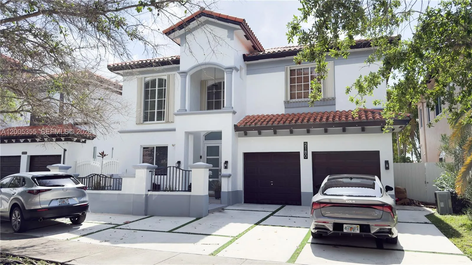 4 bedroom 3 bath for sale at 2180 SW 152nd Pl, Miami FL 33185