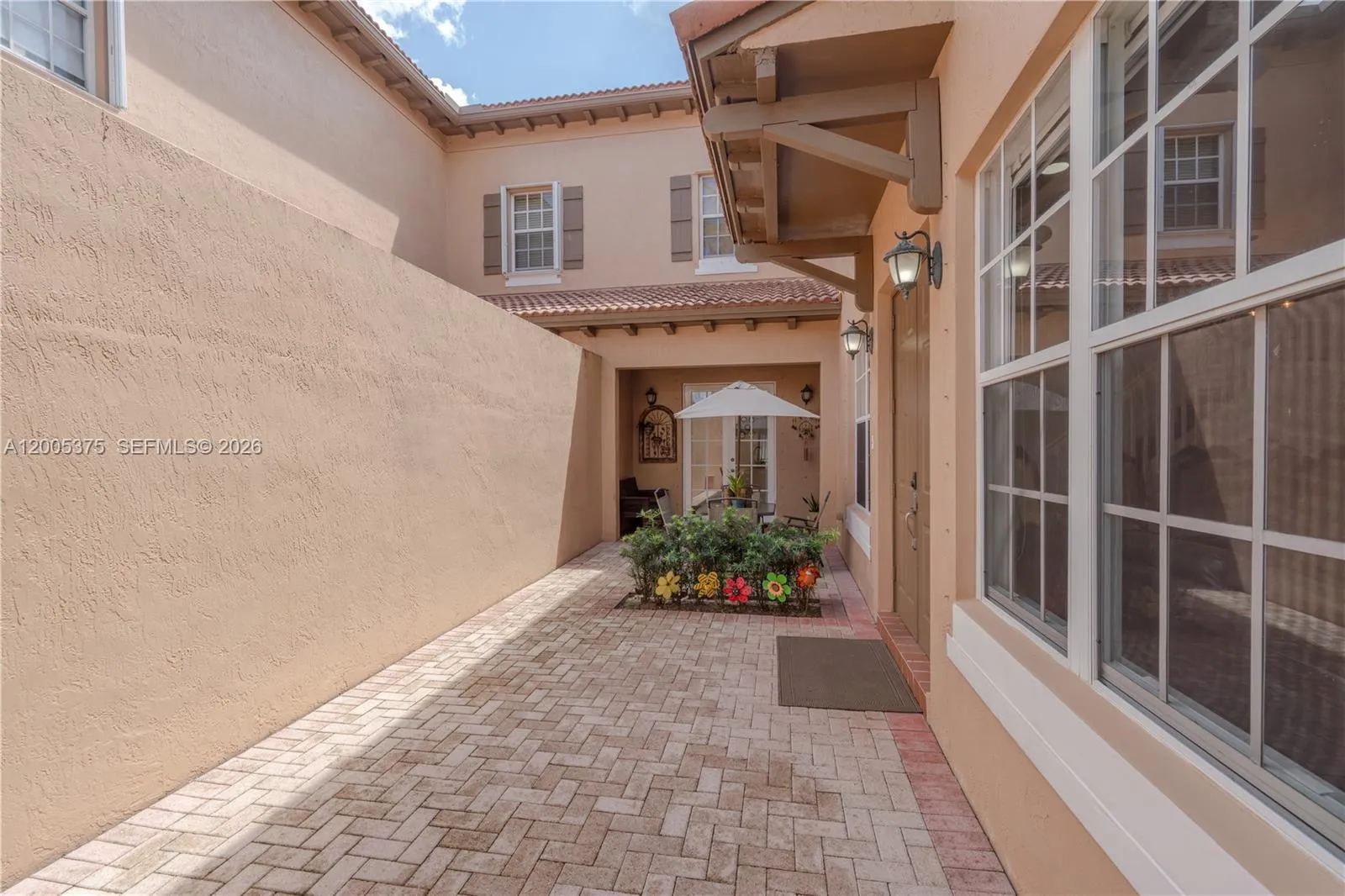 623 SW 146th Ter, Pembroke Pines FL 33027