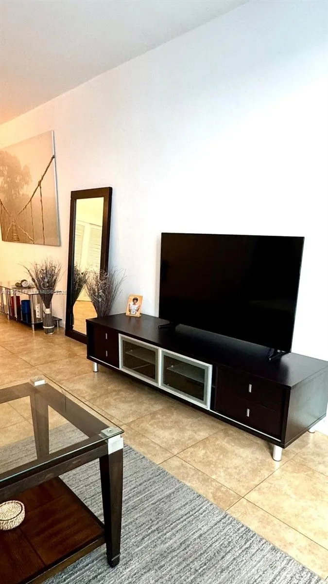 4001 S Ocean Dr, Hollywood FL 33019