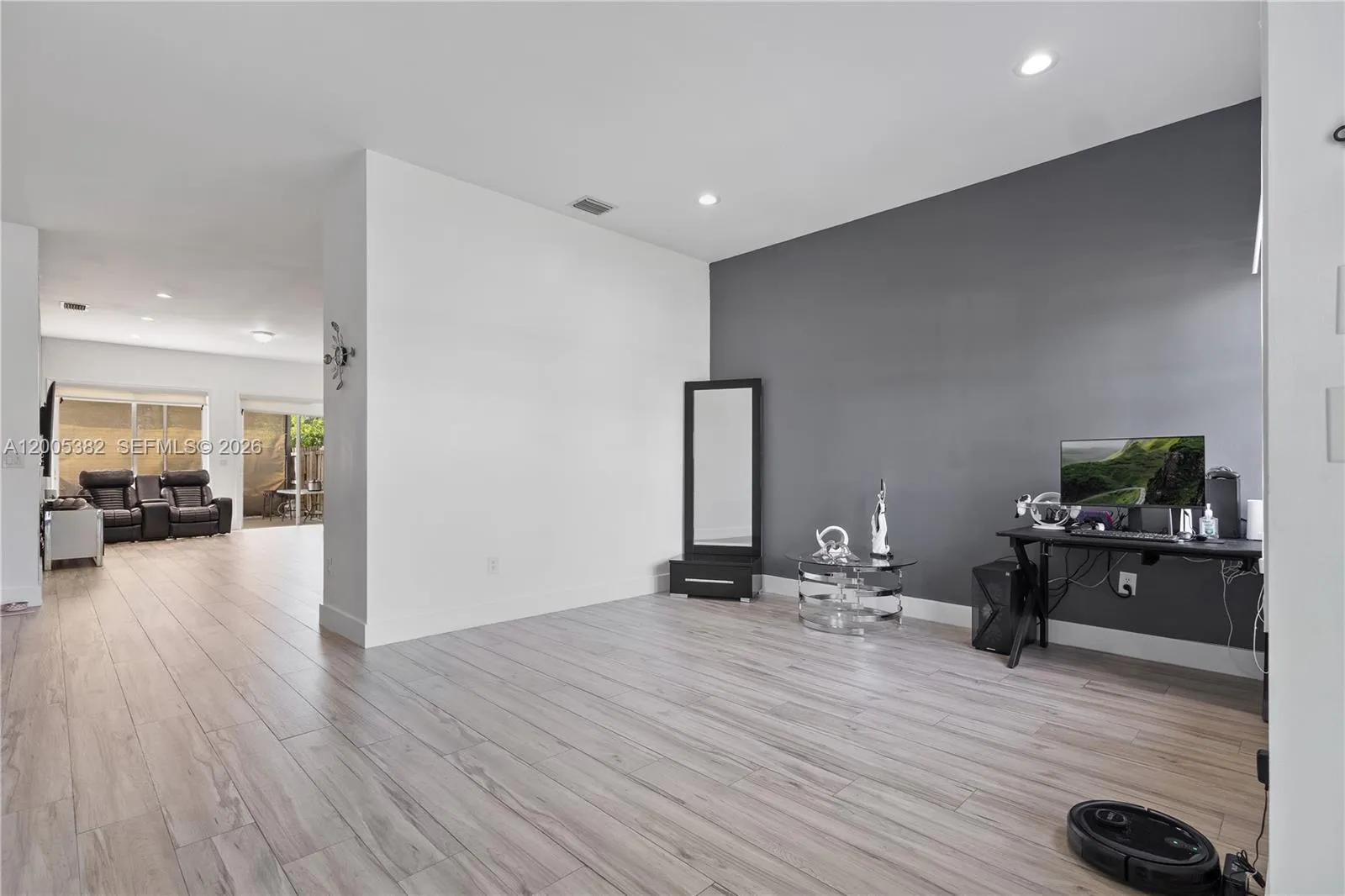 8218 SW 163rd Pl # 8218, Miami FL 33193