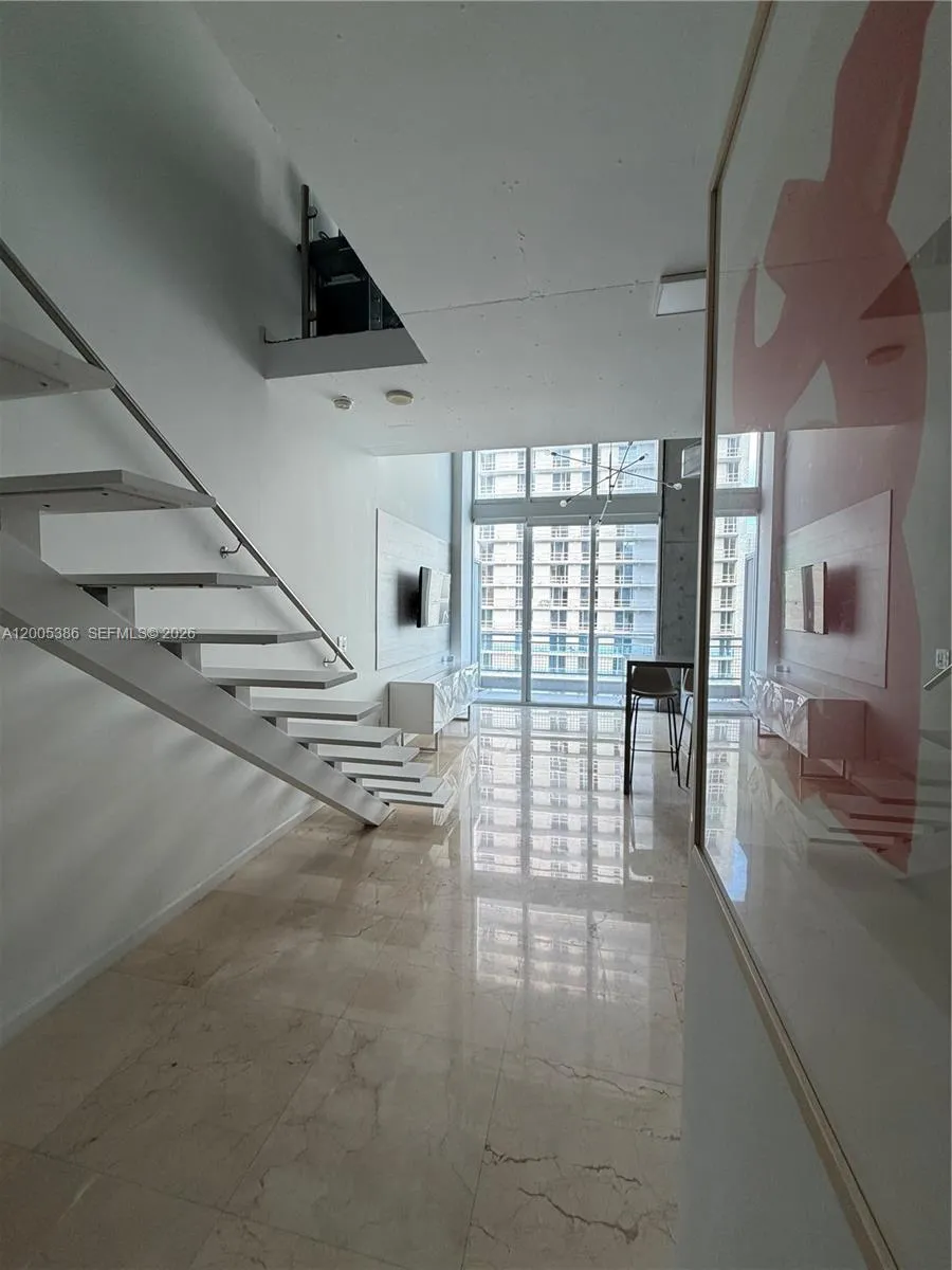 690 SW 1st Ct # 2524, Miami FL 33130