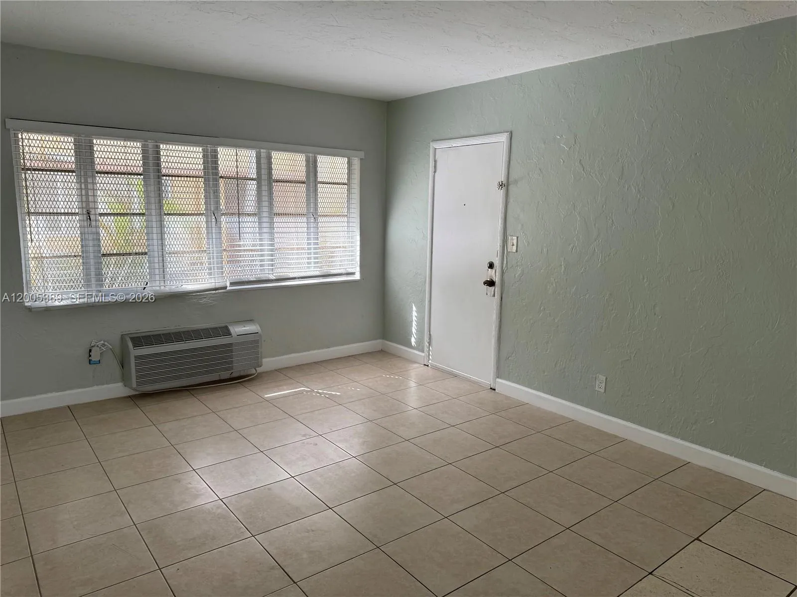 7633 Dickens Ave # 2, Miami Beach FL 33141