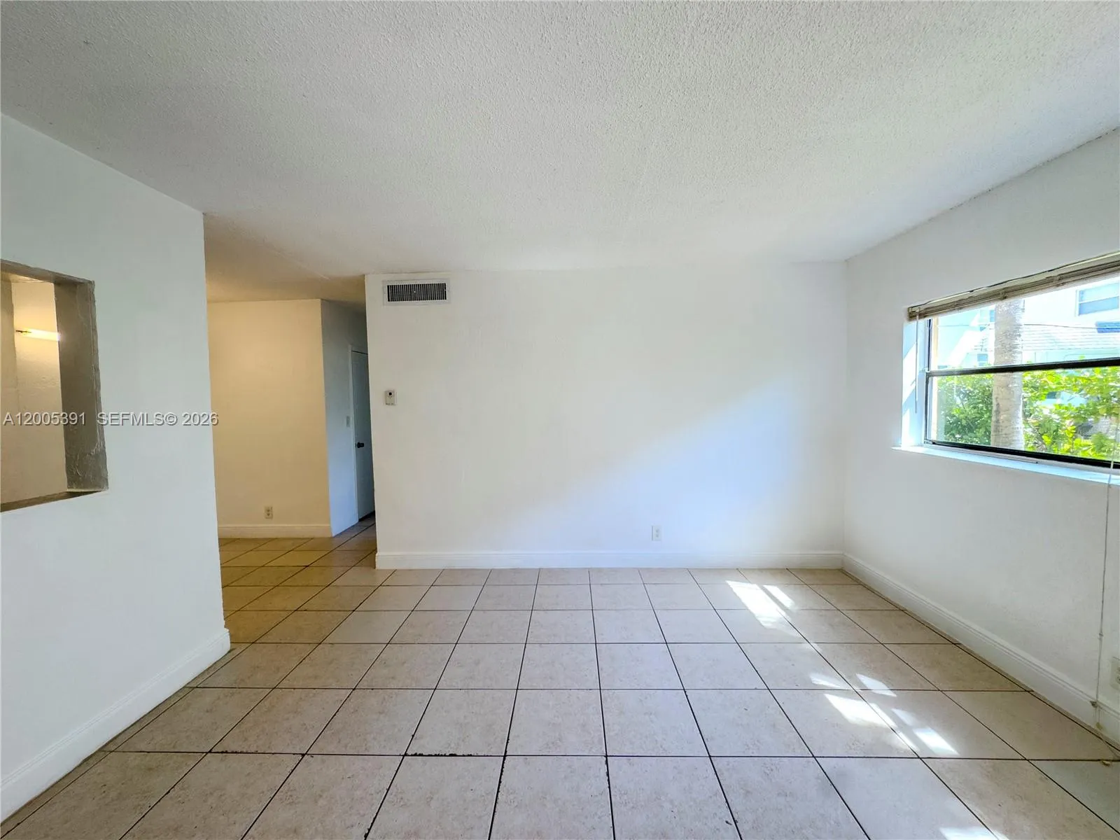 4061 N Dixie Hwy # 9, Oakland Park FL 33334