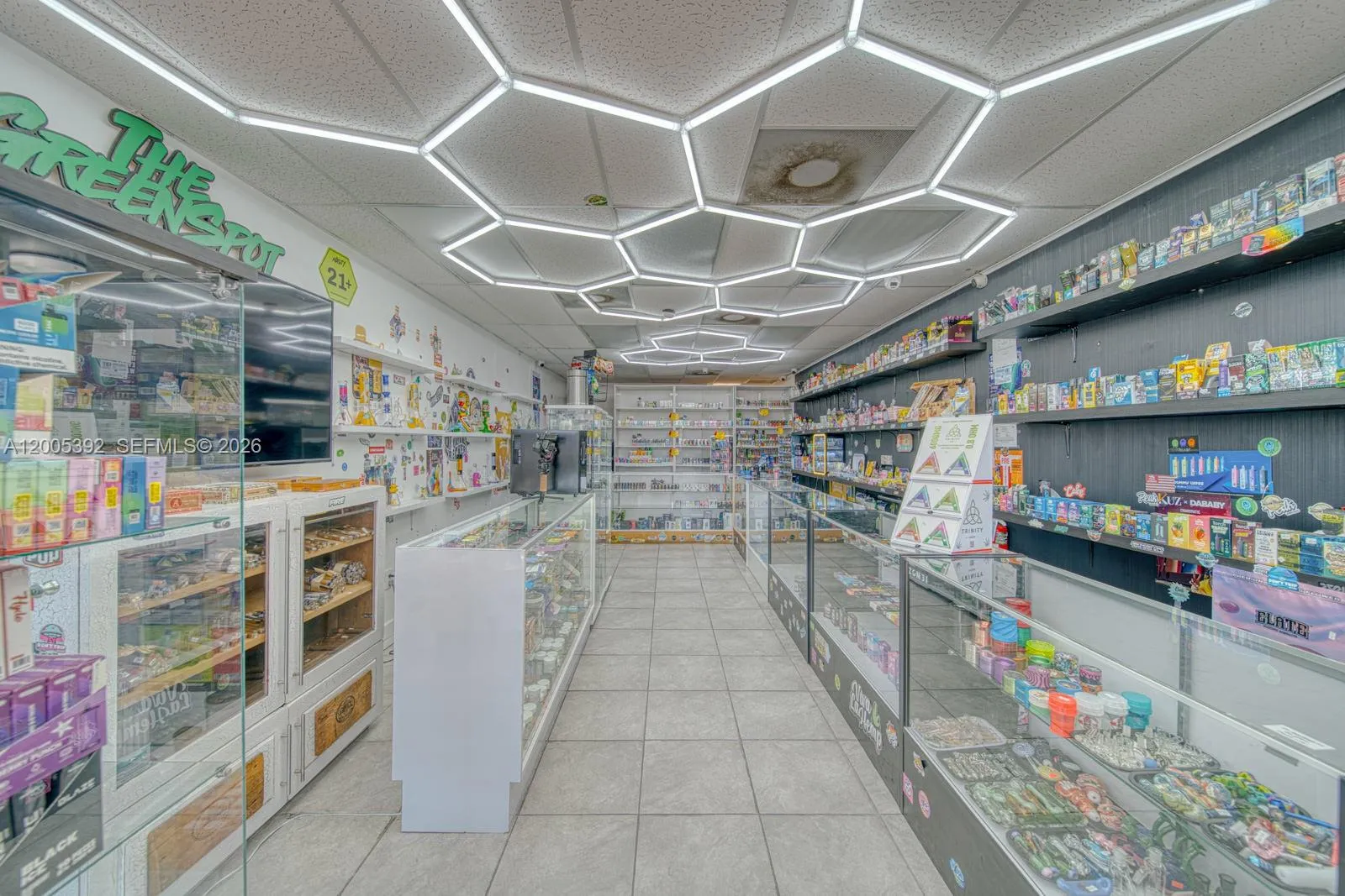 Established Smoke Shop Turnkey Operation, Sweetwater FL 33174