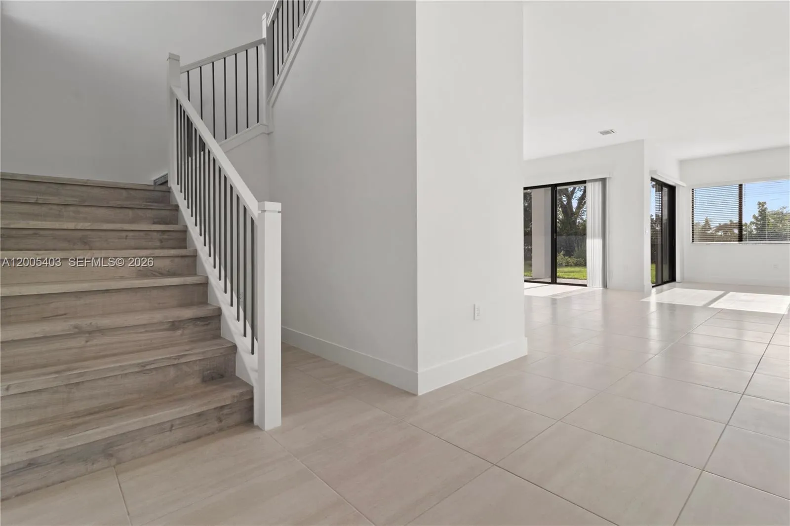 2391 SW 123rd Ter, Davie FL 33325