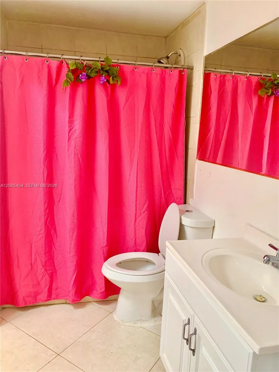 1624 Van Buren St # 1, Hollywood FL 33020