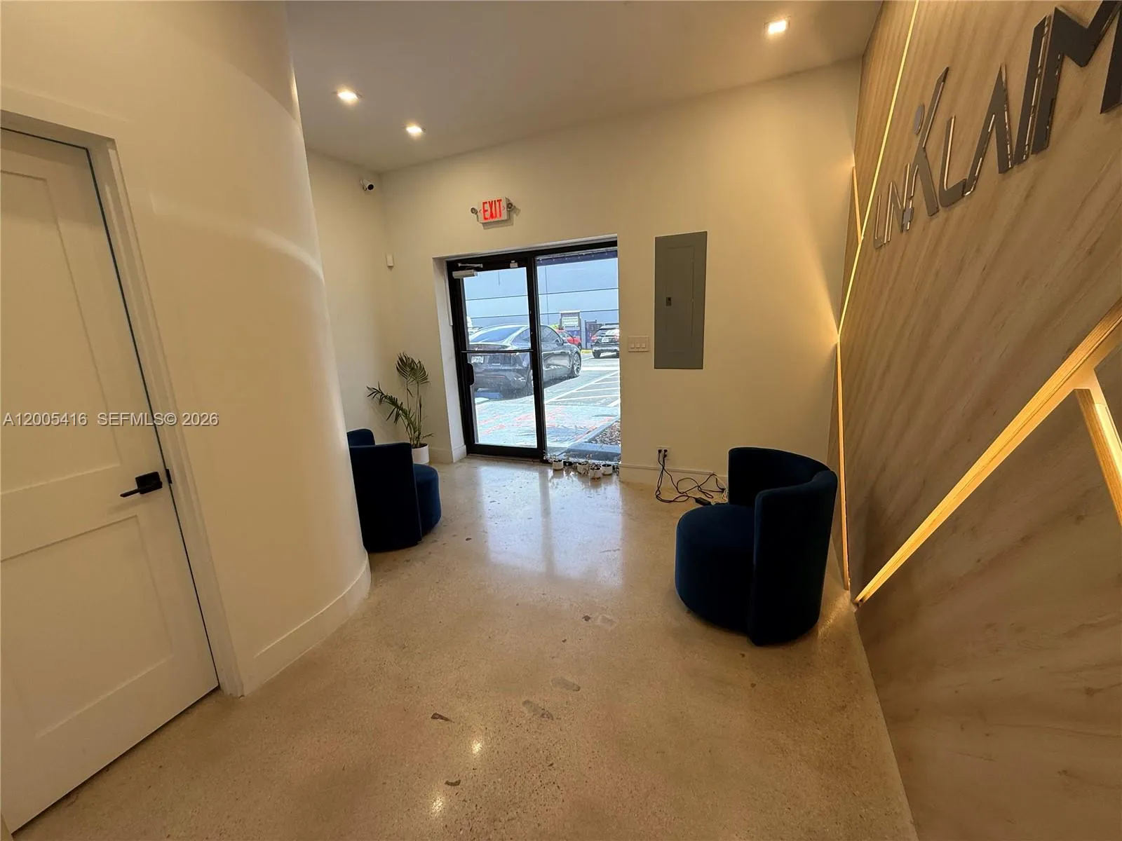 5520-5522 NW 72nd Ave # 5520, Miami FL 33166