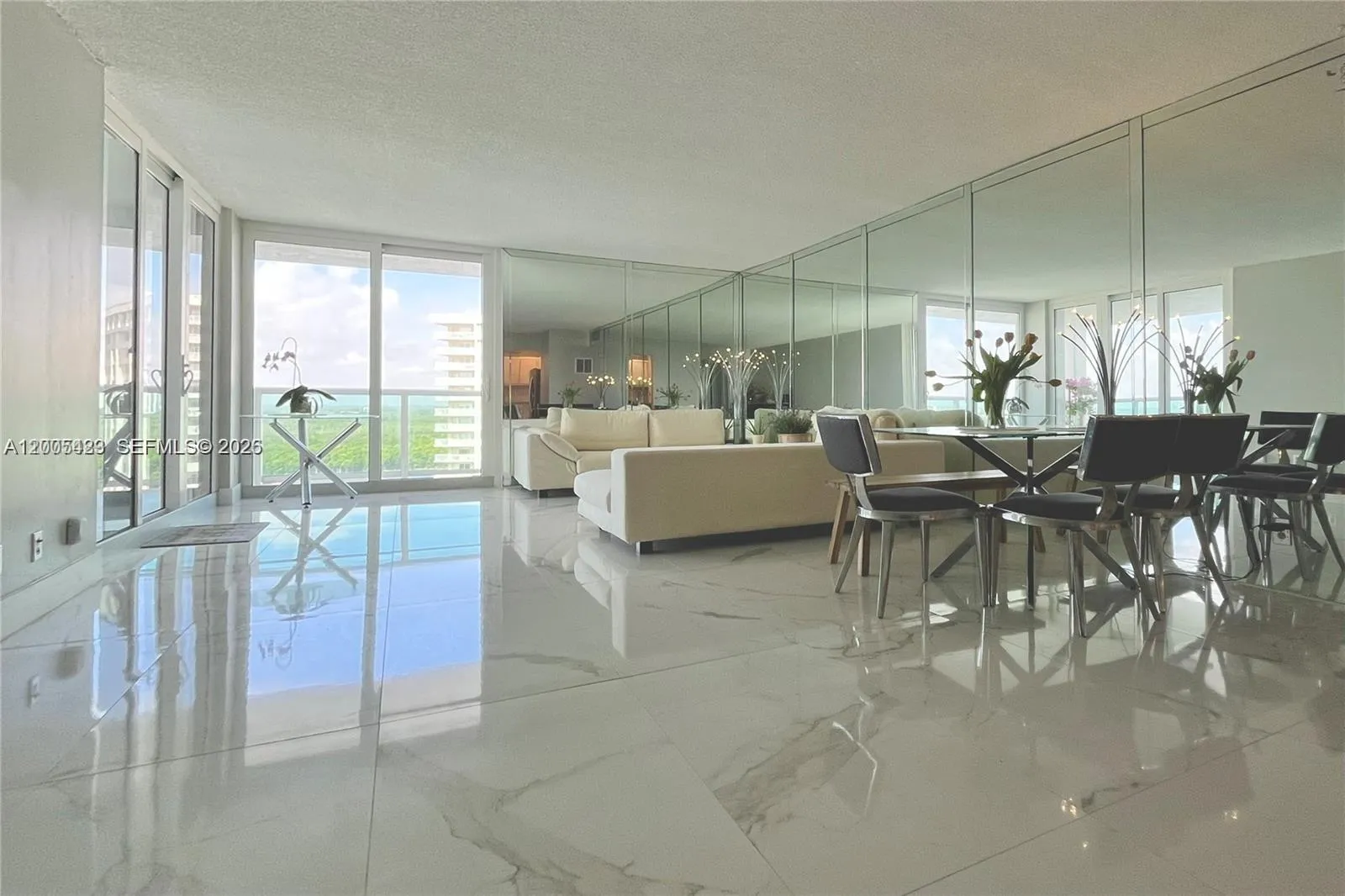 100 Bayview Dr # 1827, Sunny Isles Beach FL 33160