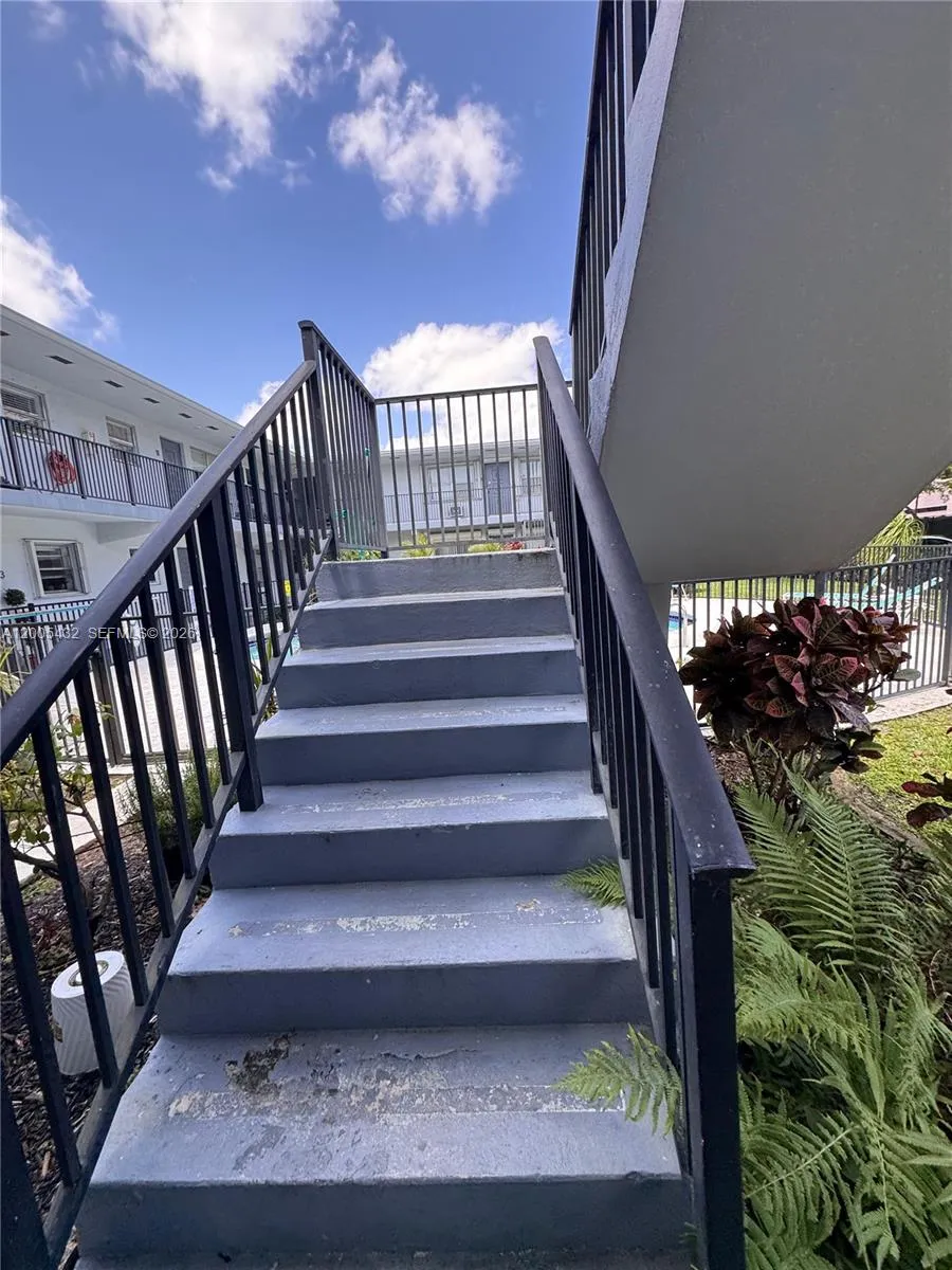 3510 Harrison St # 12, Hollywood FL 33021