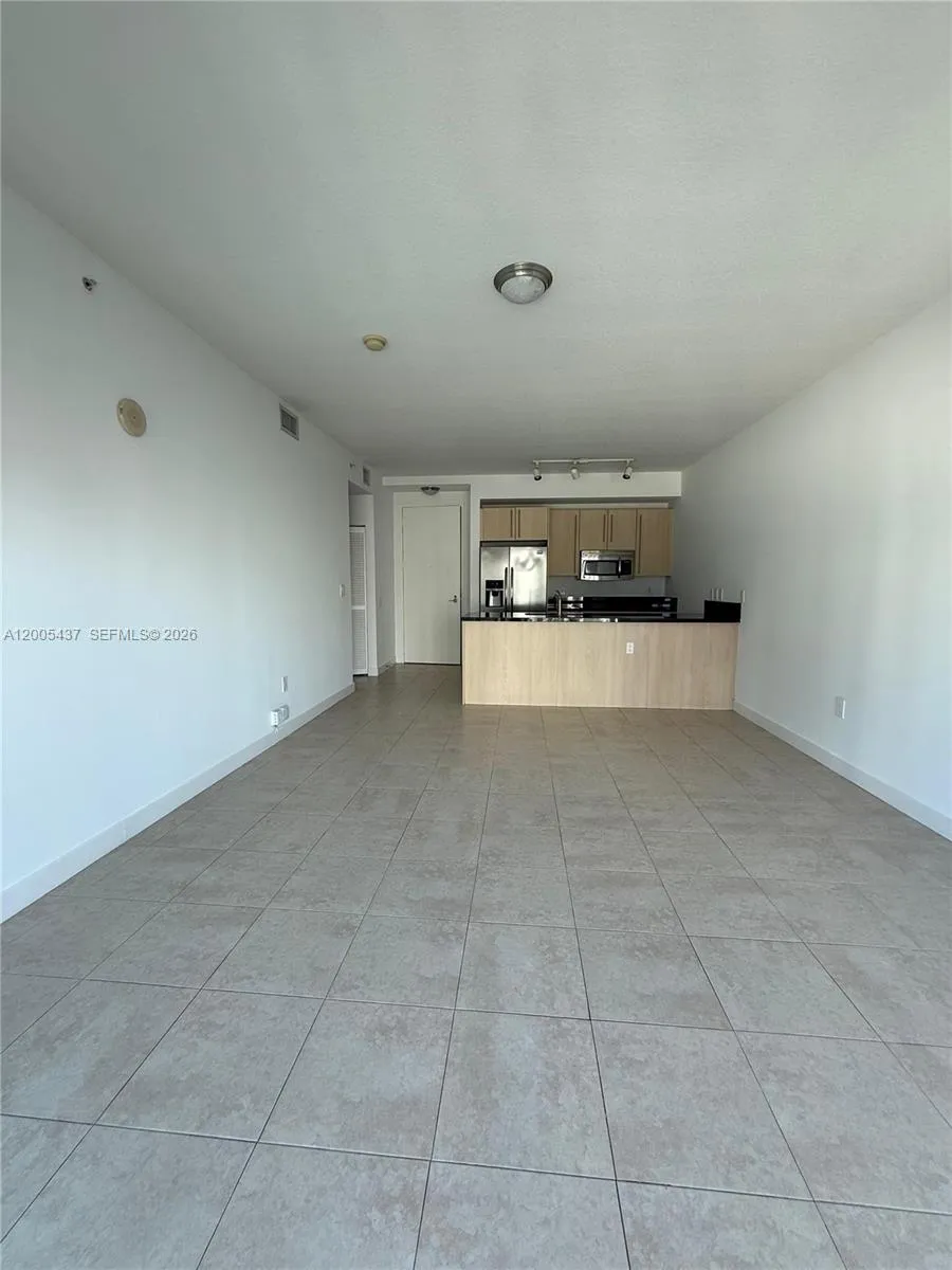 1111 SW 1st Ave, Miami FL 33130