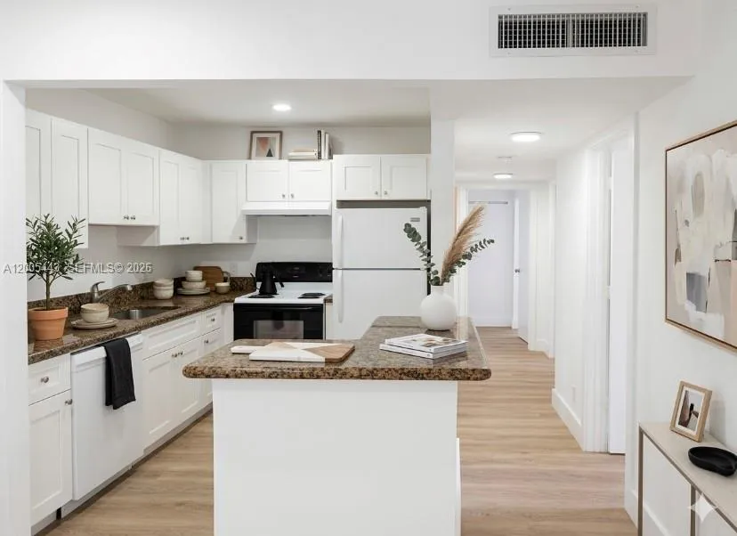 9006 SW 137th St # 18, Miami FL 33176