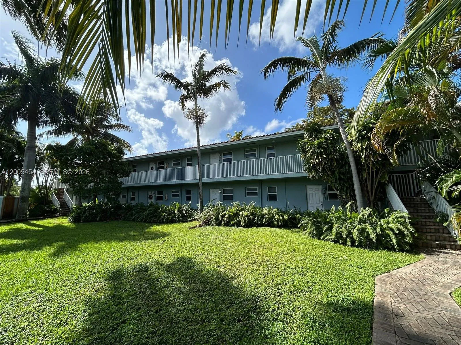 3260 NE 19th Ave # 16, Oakland Park FL 33306