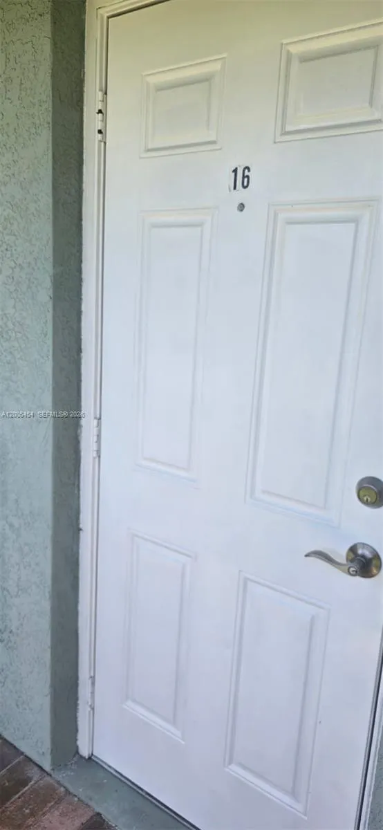 3260 NE 19th Ave # 16, Oakland Park FL 33306