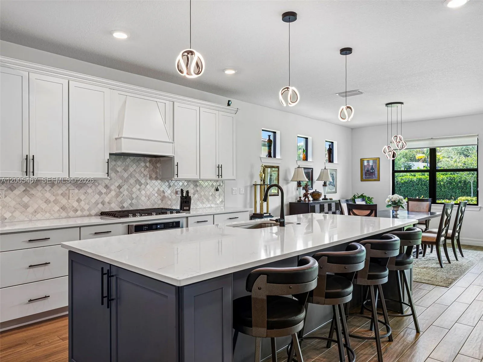 4569 N Silverwood Ln, Oakland Park FL 33309