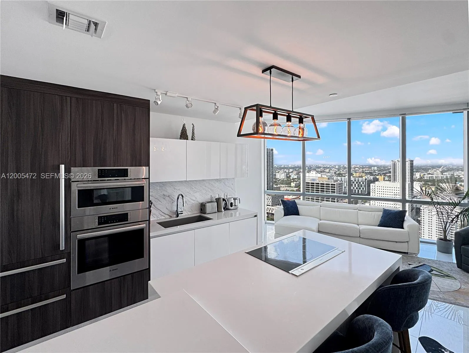 851 NE 1st Ave # 3210, Miami FL 33132