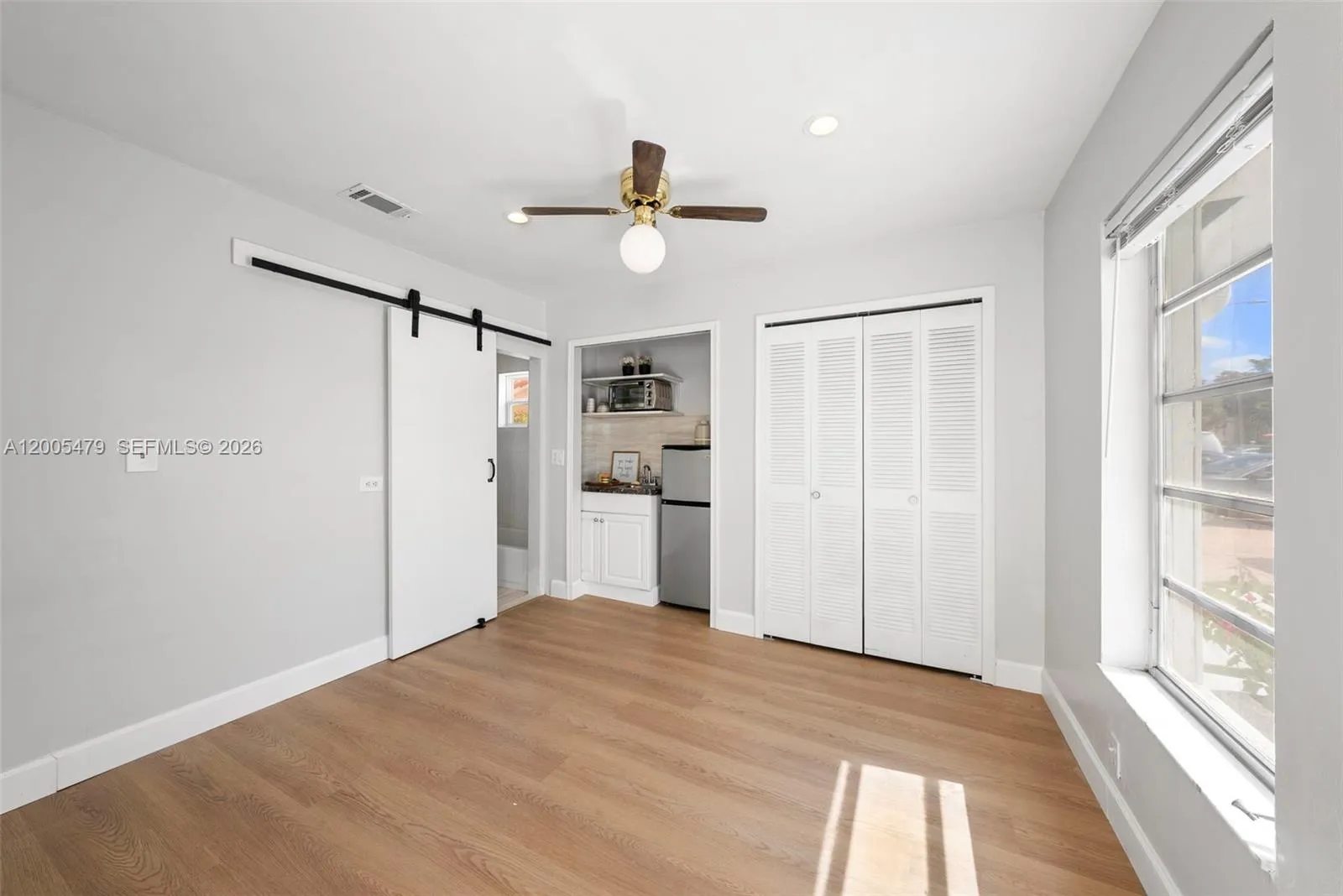 31 NW 108th Ct,E, Miami FL 33172