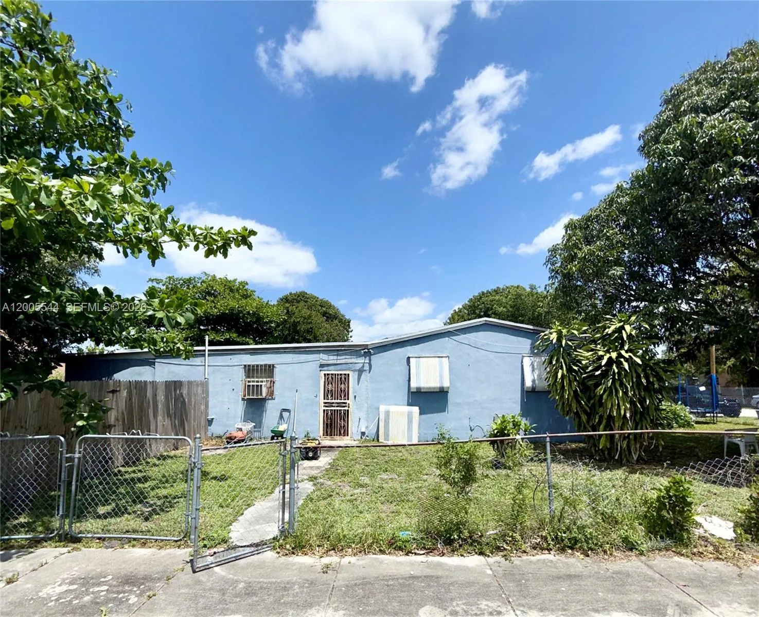 18700 NW 44th Ct, Miami Gardens FL 33055