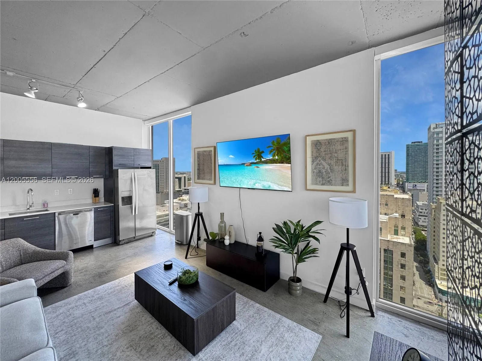 151 SE 1st St # 2702, Miami FL 33131