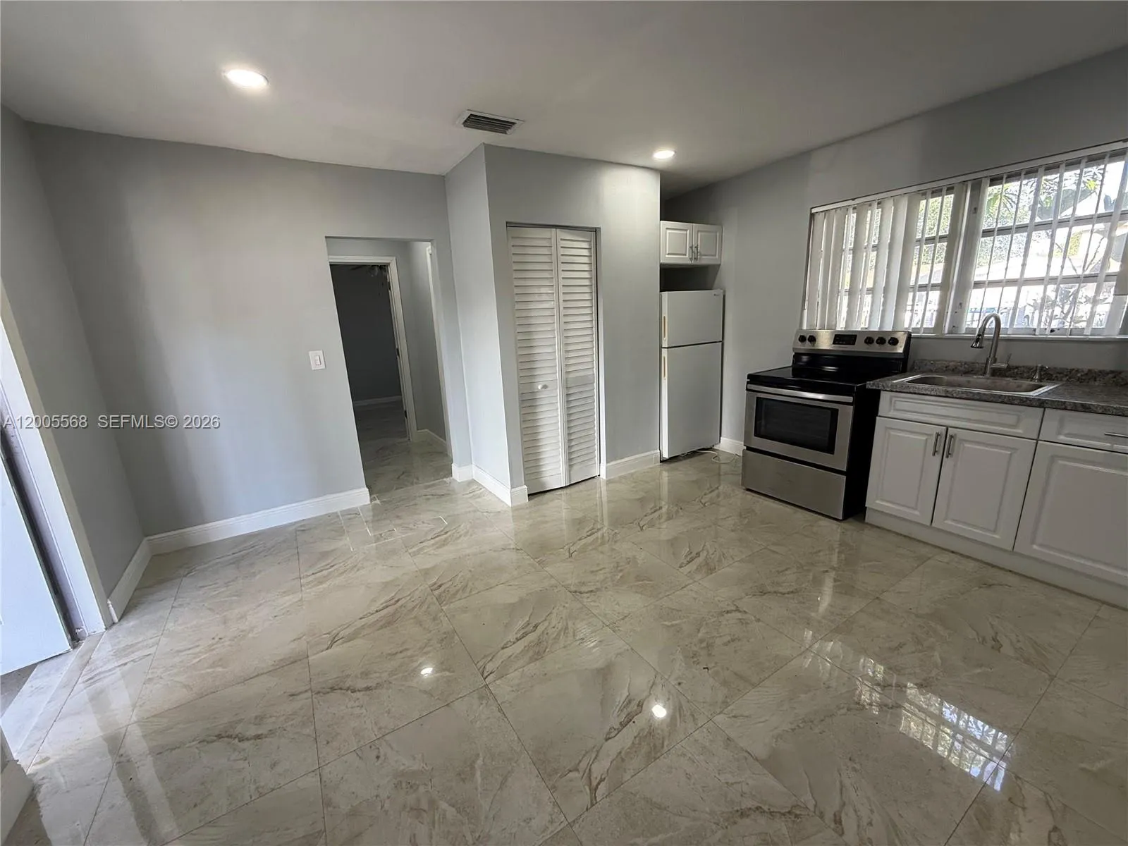 7411 Juniper St # A, Miramar FL 33023