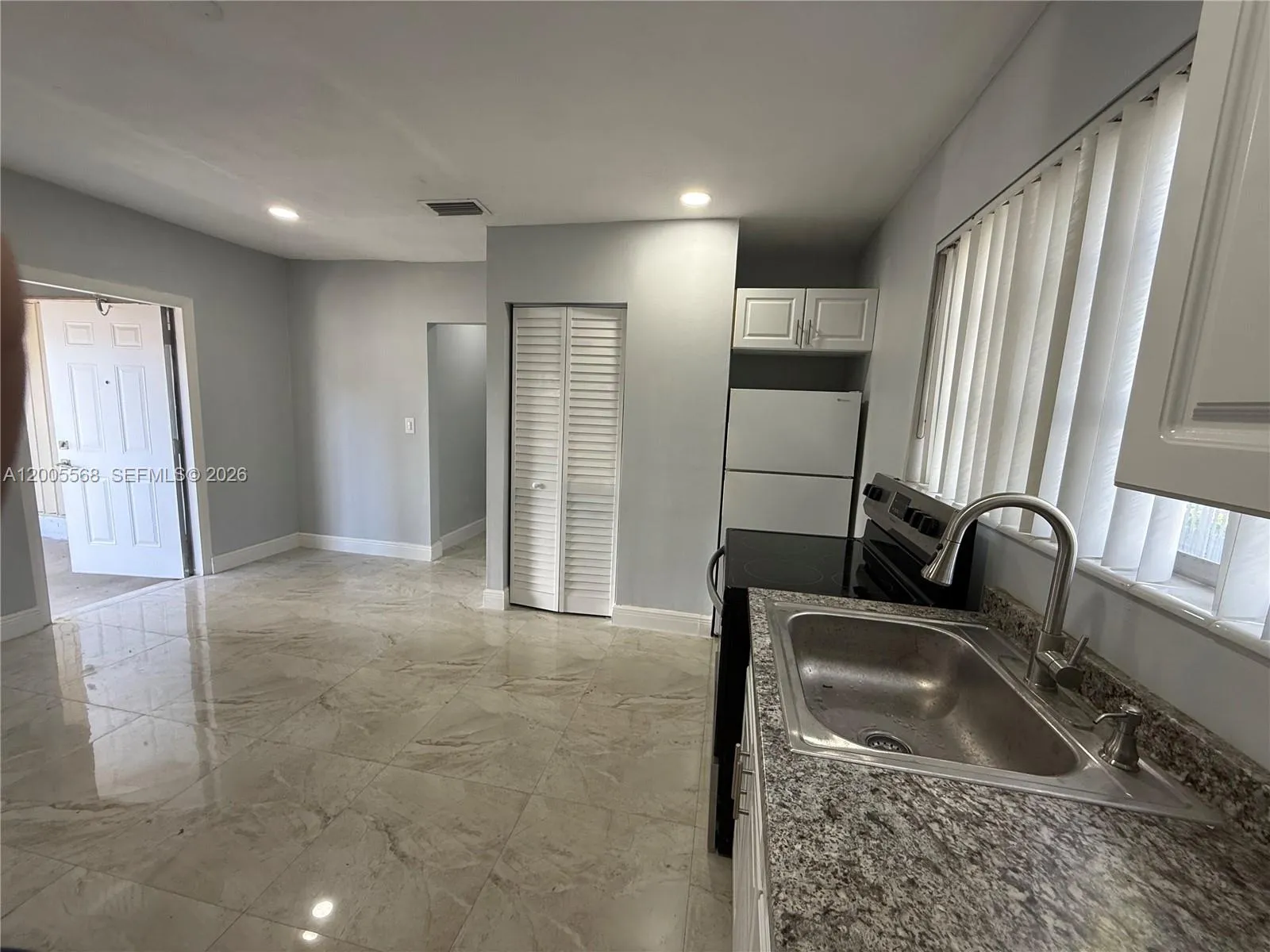 7411 Juniper St # A, Miramar FL 33023