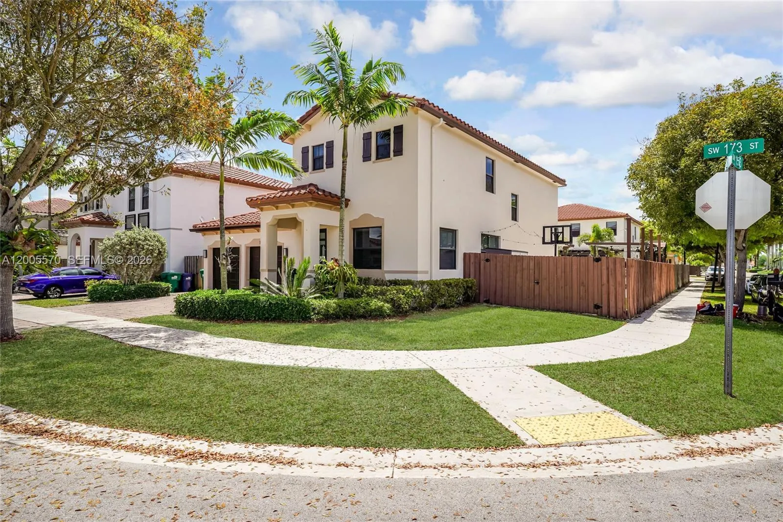 15294 SW 173rd St, Miami FL 33187