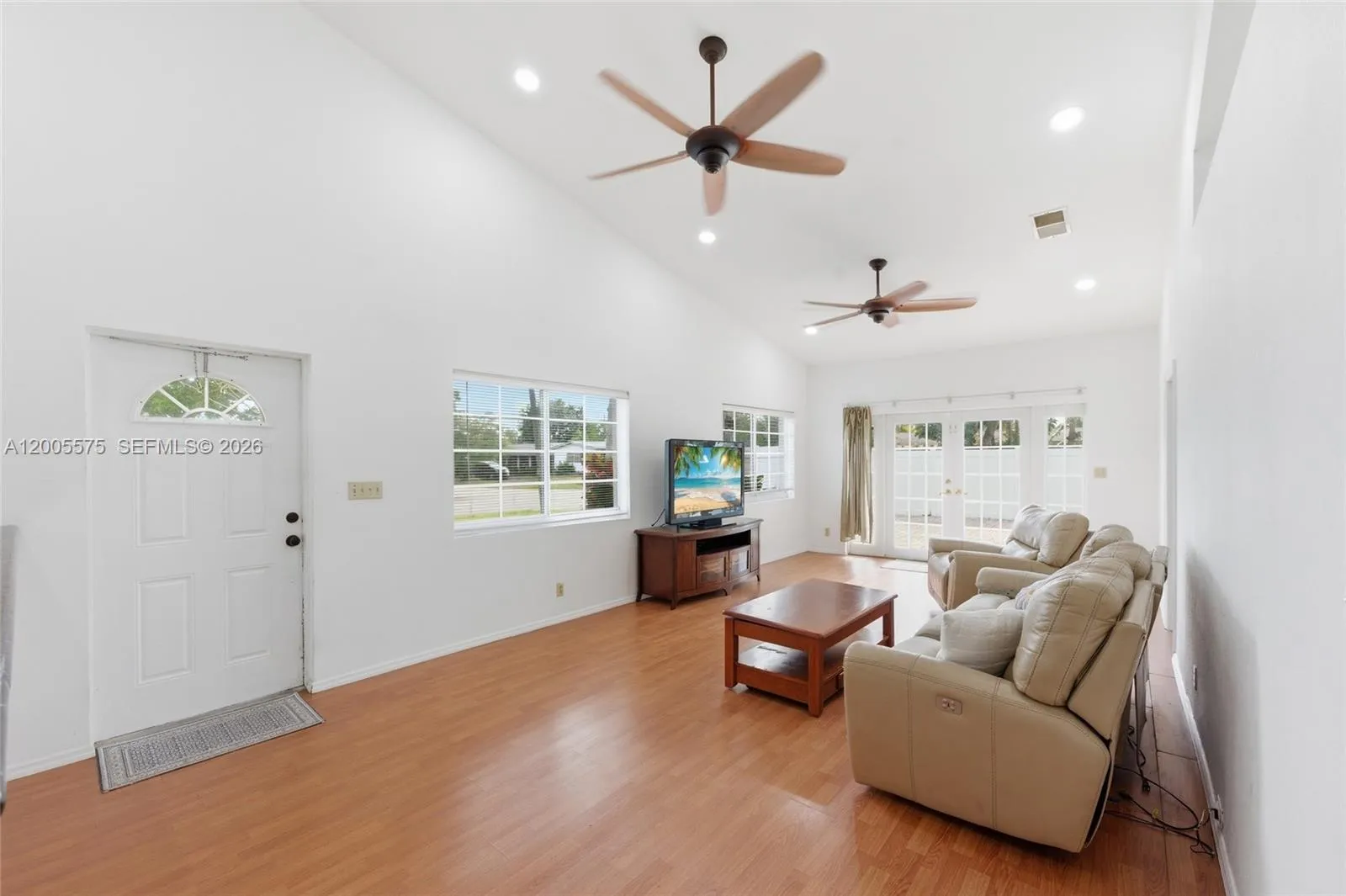 4361 NE 13th Ter, Oakland Park FL 33334