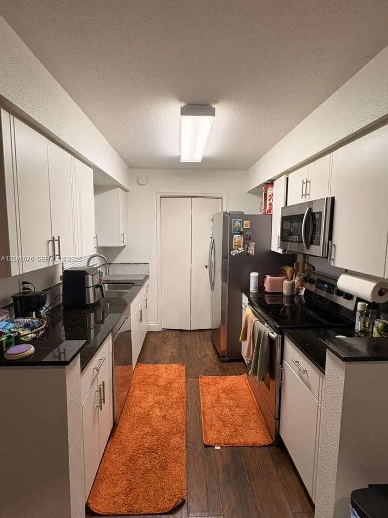 833 Riverside Dr # 834, Coral Springs FL 33071