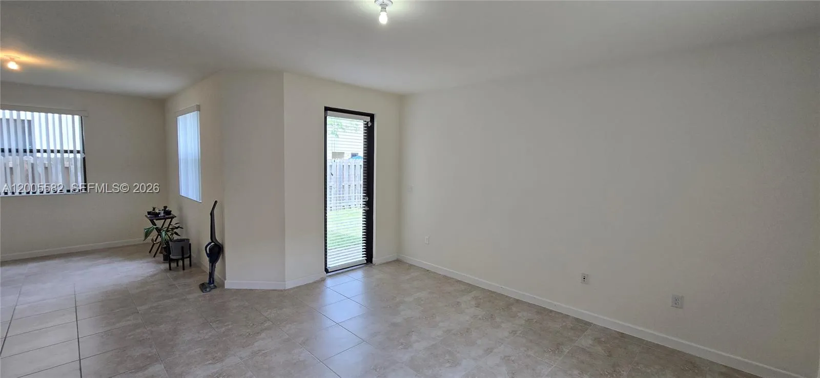 525 SE 34th Ter, Homestead FL 33033