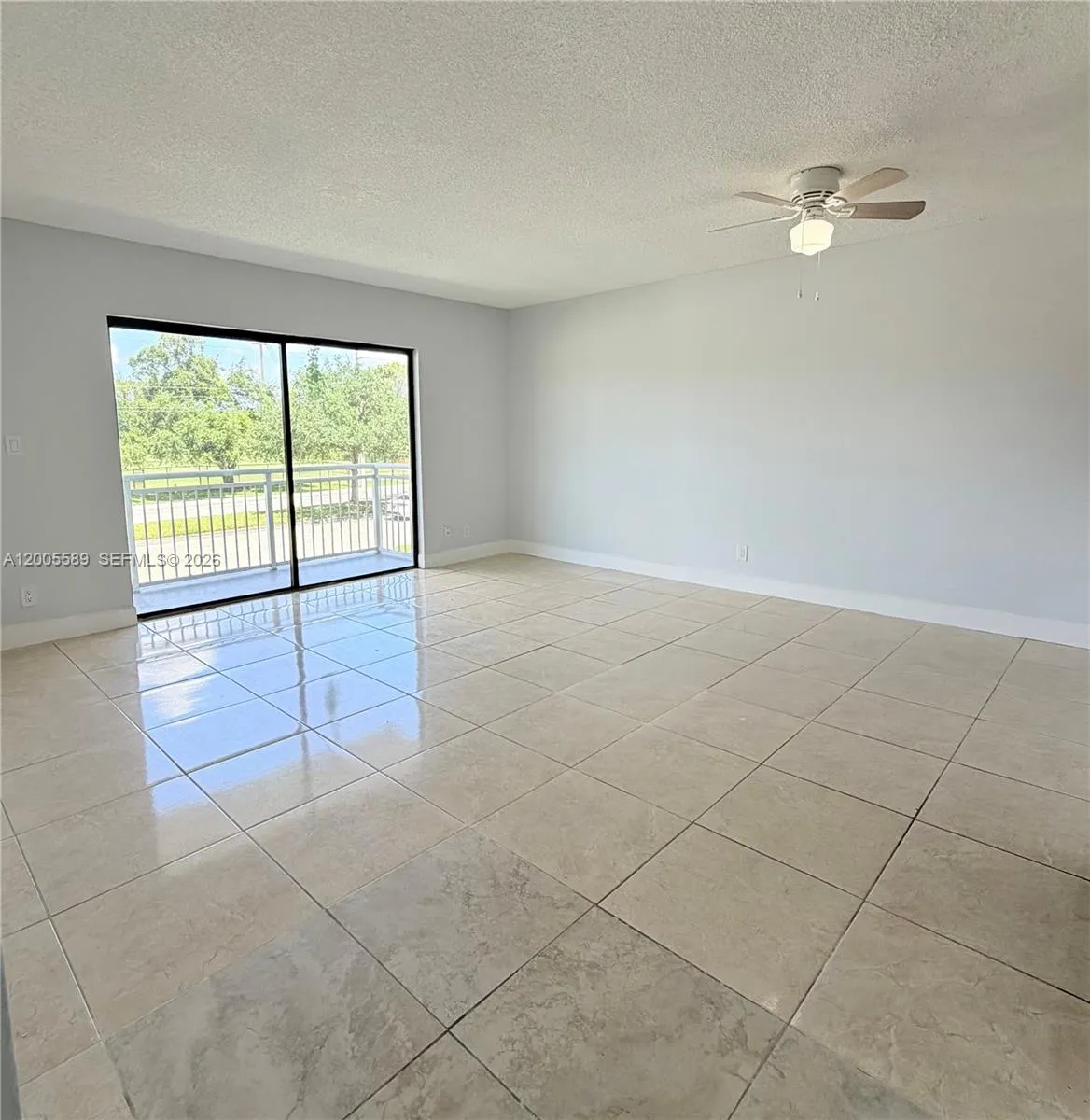 505 S Pine Island Rd # 208B, Plantation FL 33324