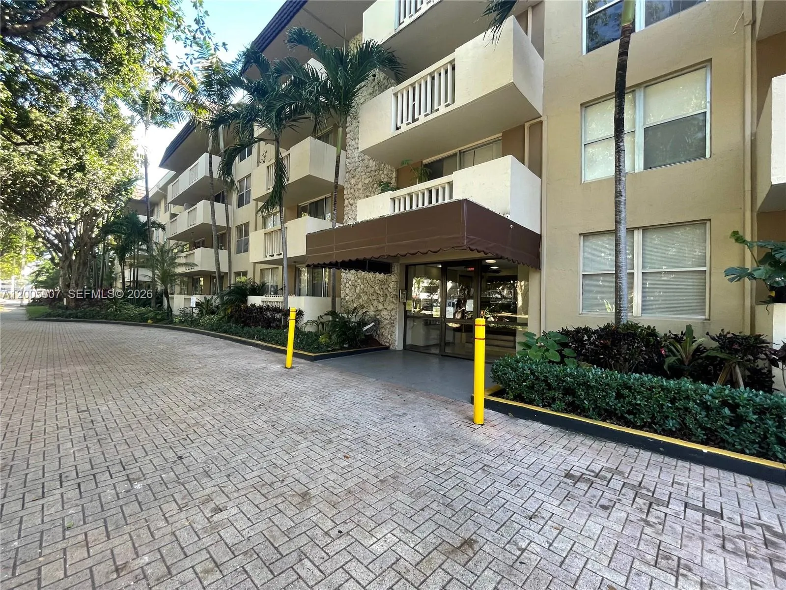 1800 Sans Souci Blvd # 107, North Miami FL 33181